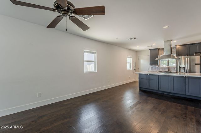 2112 N 25TH Place, Phoenix, AZ 85008