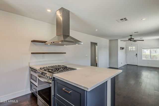 2112 N 25TH Place, Phoenix, AZ 85008