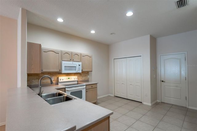 19127 WEYMOUTH DRIVE, Land O Lakes, FL 34638