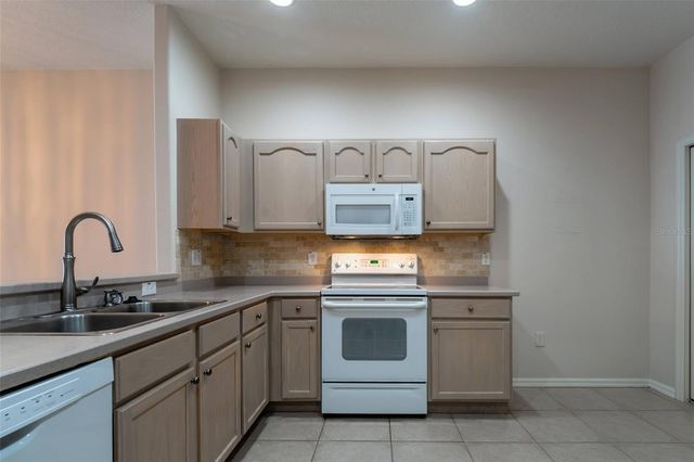 19127 WEYMOUTH DRIVE, Land O Lakes, FL 34638