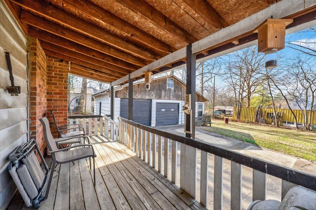 133 Hillview Dr, La Vergne, TN 37086