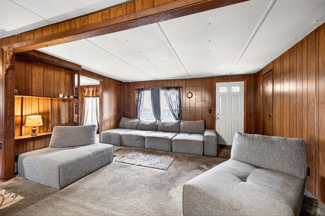 133 Hillview Dr, La Vergne, TN 37086