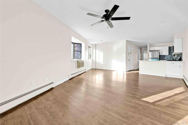 67-07 Selfridge Street 3rd Floor, Forest Hills, NY 11375