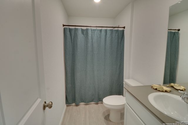 116 Aidan Trl, Fredericksburg, TX 78624