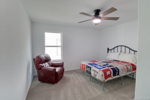 116 Aidan Trl, Fredericksburg, TX 78624