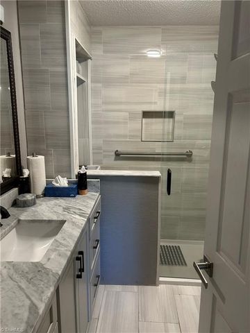 512 Forest Lane, Yadkinville, NC 27055