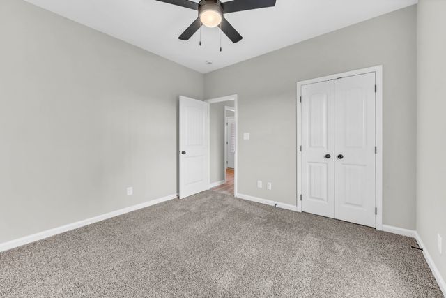 472 Ayden Ln, Clarksville, TN 37042