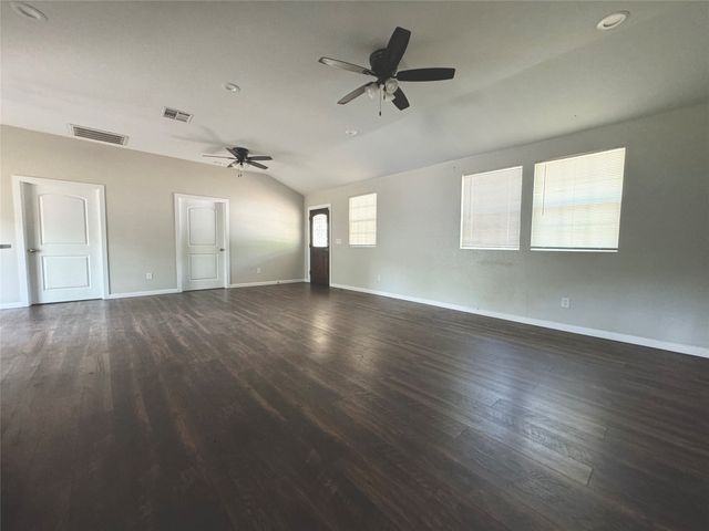 314 N Dubellette Street, Weatherford, TX 76086