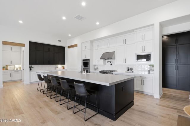 25370 S 204TH Way, Queen Creek, AZ 85142