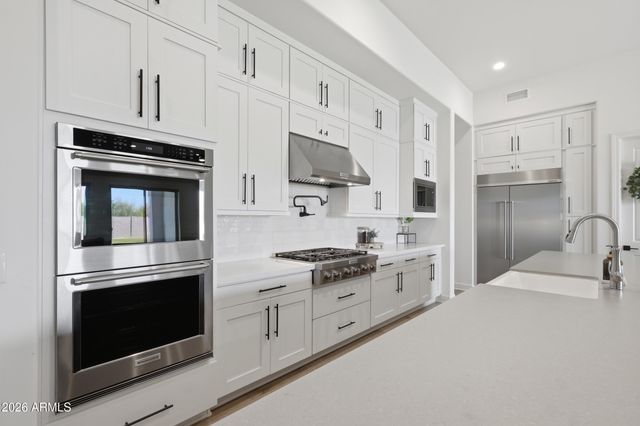 25370 S 204TH Way, Queen Creek, AZ 85142