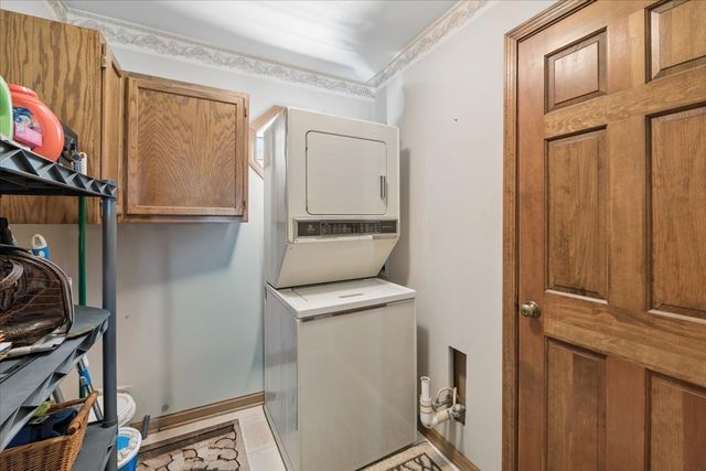 95 Winter Hill Circle, Montgomery, IL 60538