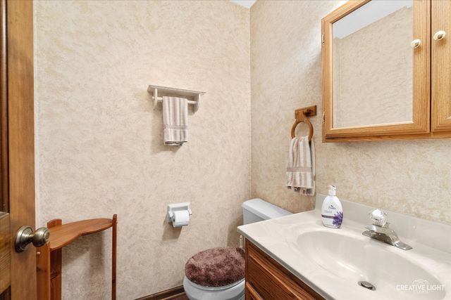 95 Winter Hill Circle, Montgomery, IL 60538