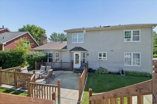 95 Winter Hill Circle, Montgomery, IL 60538
