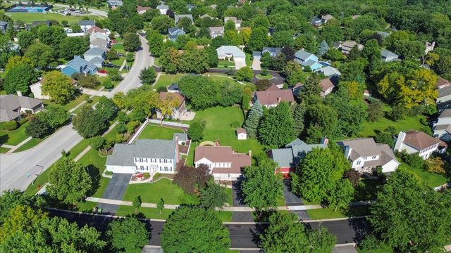 95 Winter Hill Circle, Montgomery, IL 60538