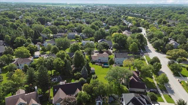 95 Winter Hill Circle, Montgomery, IL 60538