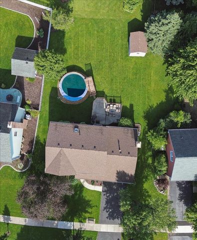 95 Winter Hill Circle, Montgomery, IL 60538