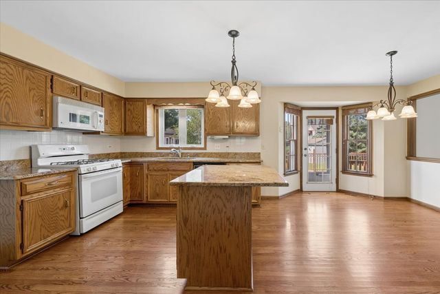 95 Winter Hill Circle, Montgomery, IL 60538