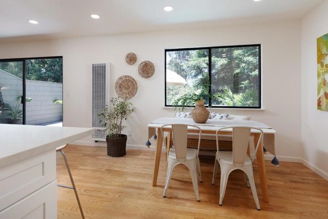 1100 Whitewater, Santa Cruz, CA 95062