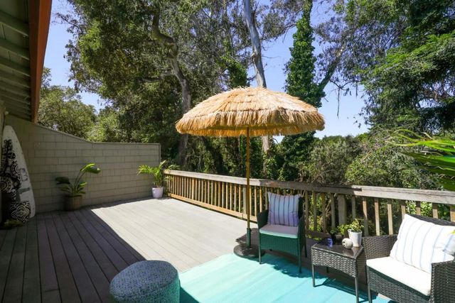 1100 Whitewater, Santa Cruz, CA 95062