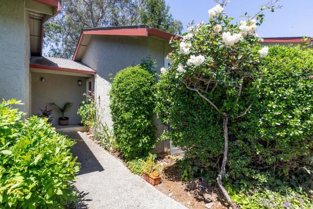 1100 Whitewater, Santa Cruz, CA 95062
