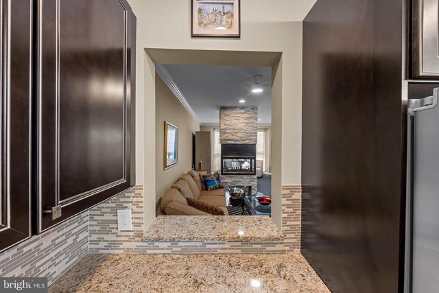 9 HURDLEFORD CT, Baltimore, MD 21209