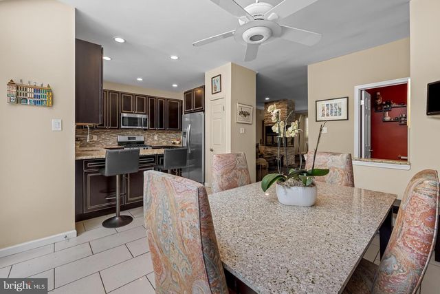 9 HURDLEFORD CT, Baltimore, MD 21209