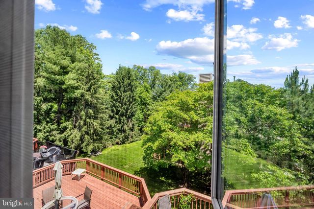 9 HURDLEFORD CT, Baltimore, MD 21209