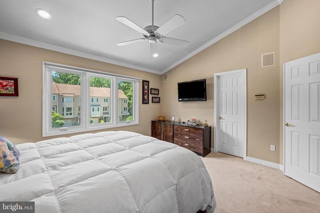 9 HURDLEFORD CT, Baltimore, MD 21209