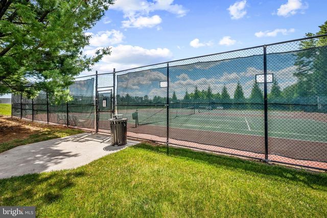 9 HURDLEFORD CT, Baltimore, MD 21209