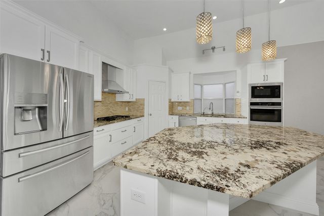 9872 Bradford Grove Drive, Frisco, TX 75035