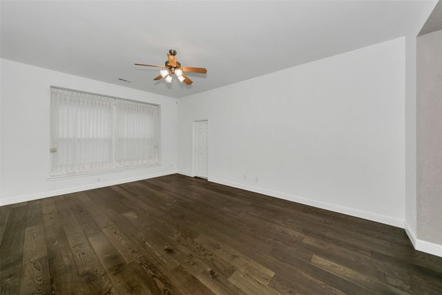 9872 Bradford Grove Drive, Frisco, TX 75035
