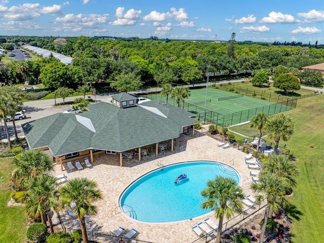 1863 Sandhill Crane Drive B2, Fort Pierce, FL 34982