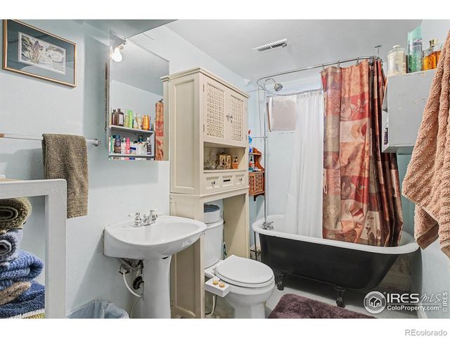 2629 21st Ave Ct, Greeley, CO 80631