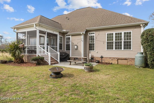 2556 Lance Drive, Greenville, NC 27858