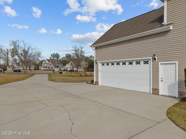 2556 Lance Drive, Greenville, NC 27858