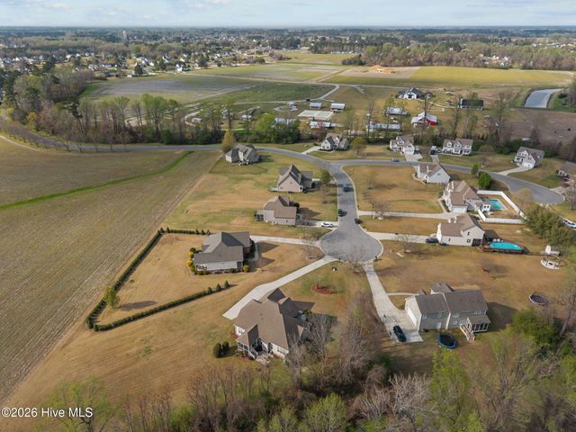 2556 Lance Drive, Greenville, NC 27858