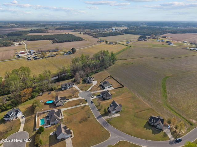 2556 Lance Drive, Greenville, NC 27858