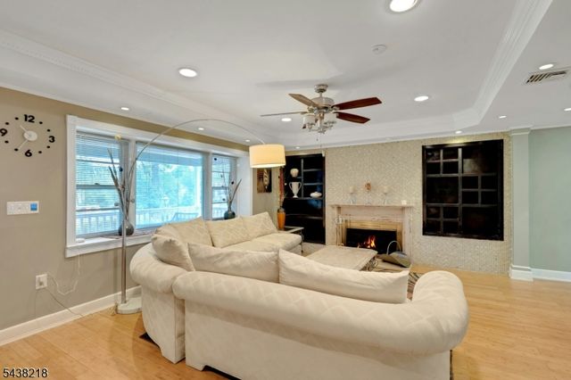 72 Mountain Ave, Warren Twp., NJ 07059