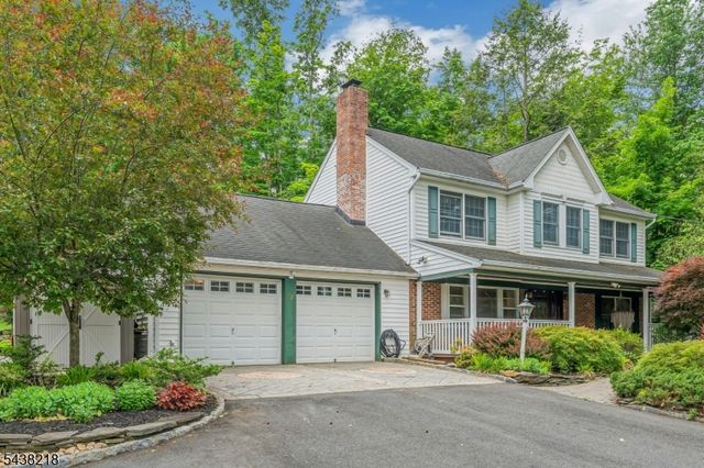 72 Mountain Ave, Warren Twp., NJ 07059
