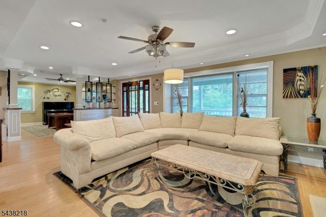 72 Mountain Ave, Warren Twp., NJ 07059