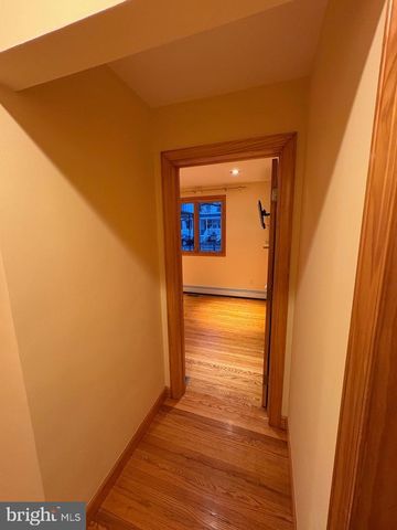 1040 INDIANA, Trenton, NJ 08638