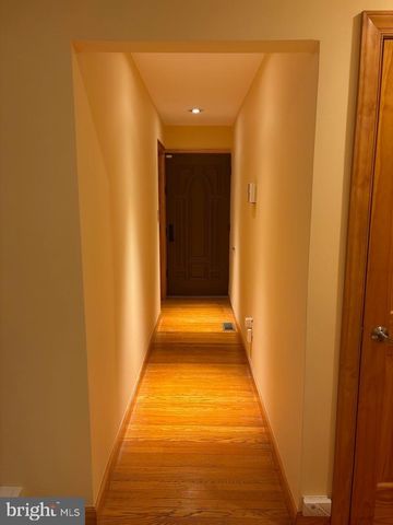 1040 INDIANA, Trenton, NJ 08638