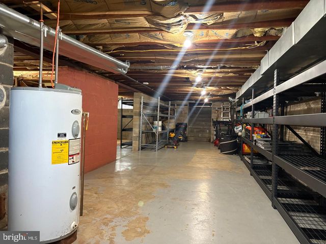 1040 INDIANA, Trenton, NJ 08638