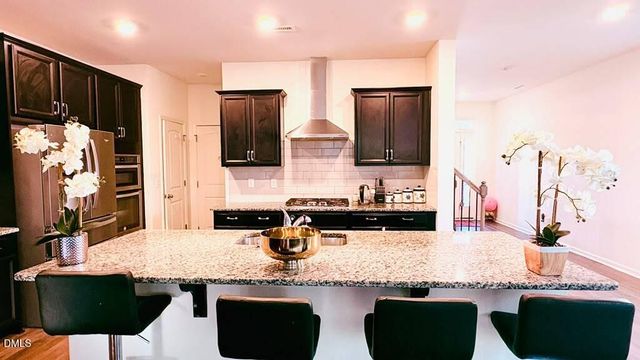 2716 Dilly Dally Court, Apex, NC 27539