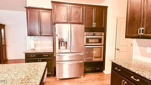 2716 Dilly Dally Court, Apex, NC 27539