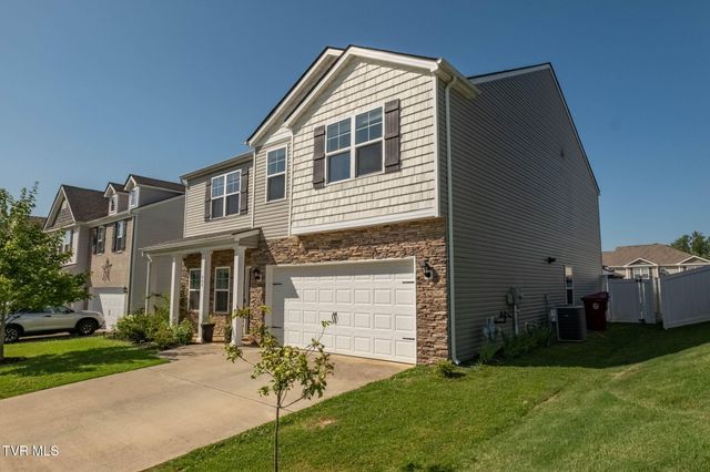 464 Brinkleys Way, Johnson City, TN 37615