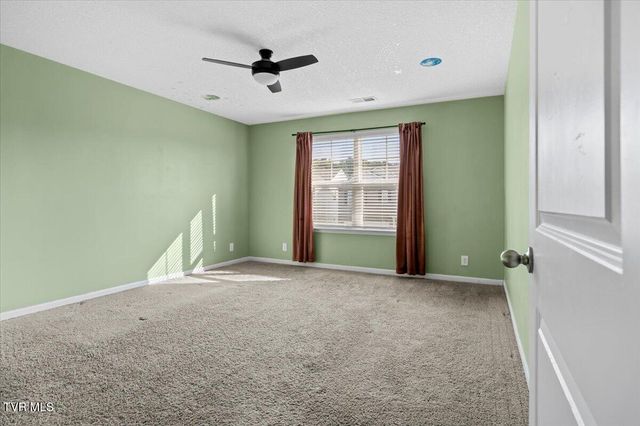 464 Brinkleys Way, Johnson City, TN 37615