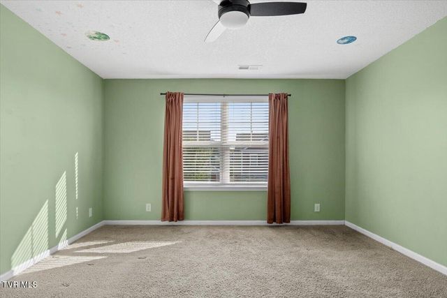 464 Brinkleys Way, Johnson City, TN 37615