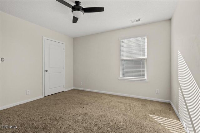 464 Brinkleys Way, Johnson City, TN 37615