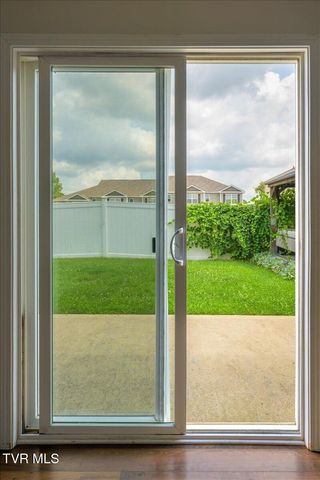 464 Brinkleys Way, Johnson City, TN 37615